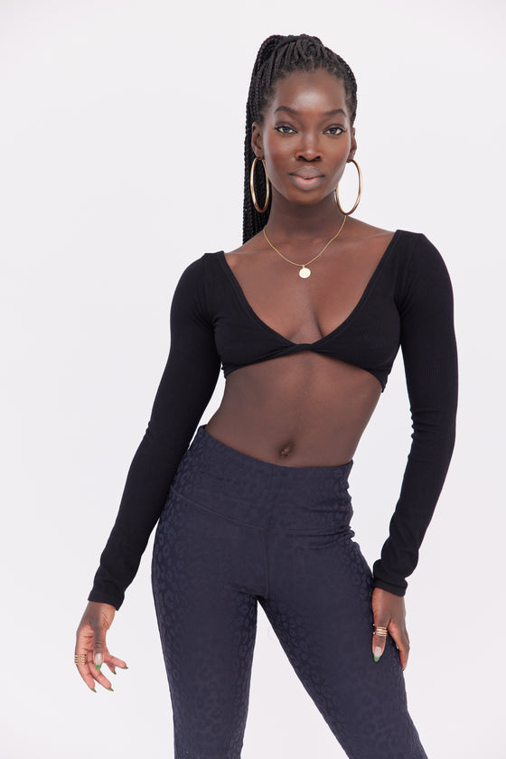 Ribbed Seamless Twist Front Top-Black